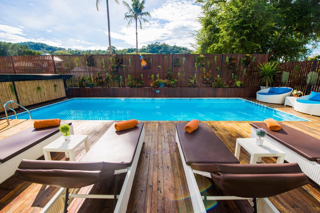 Tetris Hotel Ao Nang Екстериор снимка